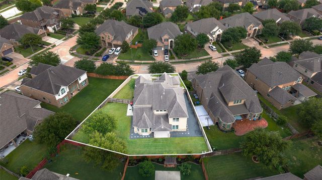 10910 Kirker Lane, Richmond, TX 77407