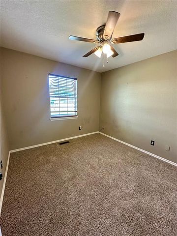 3233 Barley Court, Norman, OK 73072
