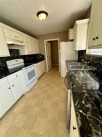 3233 Barley Court, Norman, OK 73072