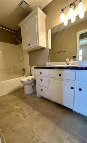 3233 Barley Court, Norman, OK 73072