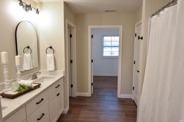 4715 Violet Drive, Evansville, IN 47725