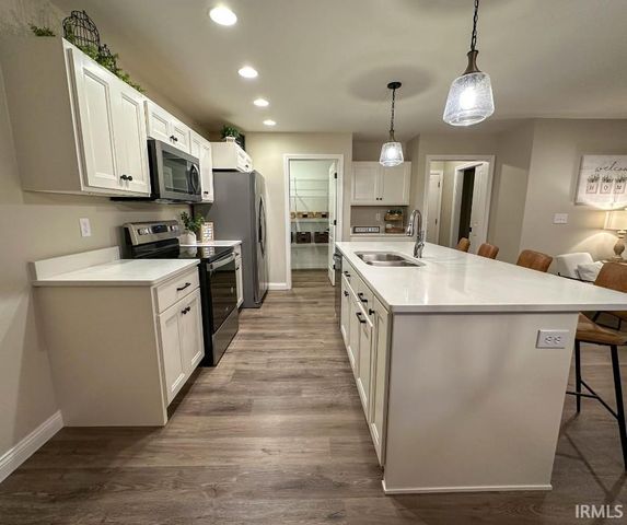 4715 Violet Drive, Evansville, IN 47725