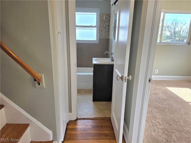 1018 Jackson Avenue, Parkersburg, WV 26101
