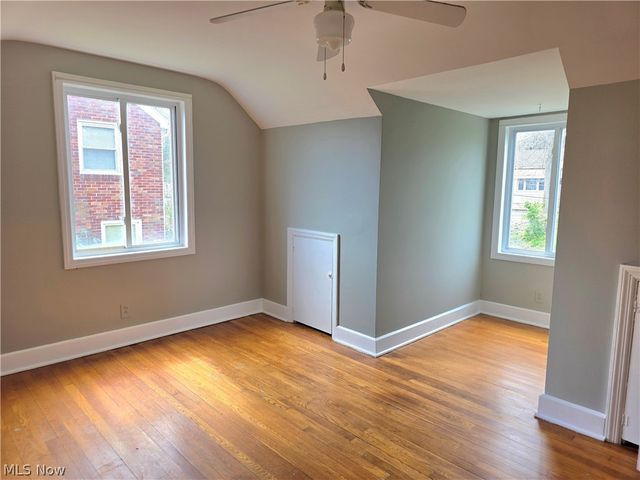 1018 Jackson Avenue, Parkersburg, WV 26101
