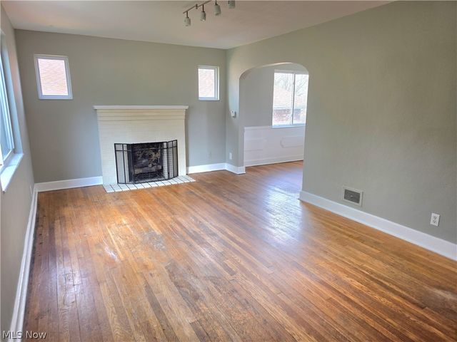 1018 Jackson Avenue, Parkersburg, WV 26101