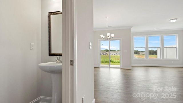 350 Lagoon Road, Fletcher, NC 28732