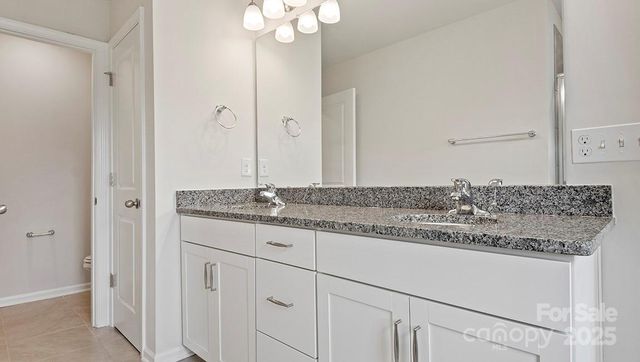 350 Lagoon Road, Fletcher, NC 28732