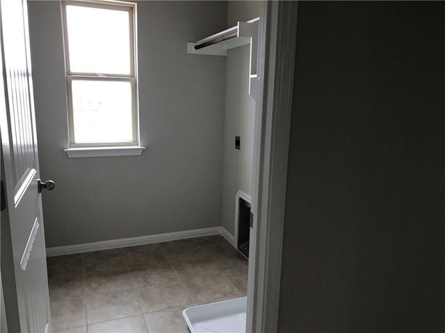 801 MELDA ST, Leander, TX 78641