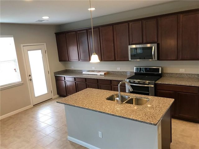 801 MELDA ST, Leander, TX 78641