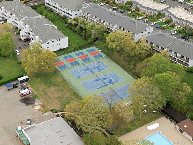 1105 Fox Hill Drive 1105, Baiting Hollow, NY 11933