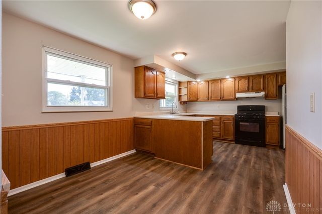 229 Palmer Drive, Fairborn, OH 45324