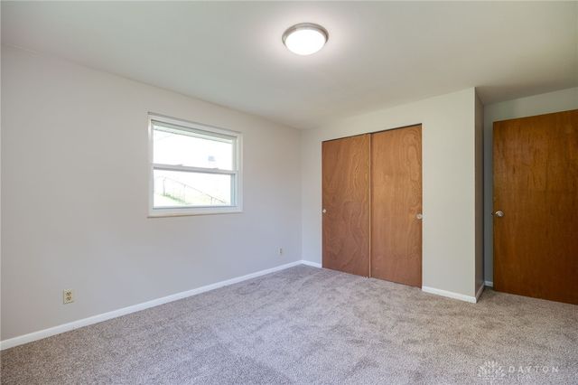 229 Palmer Drive, Fairborn, OH 45324