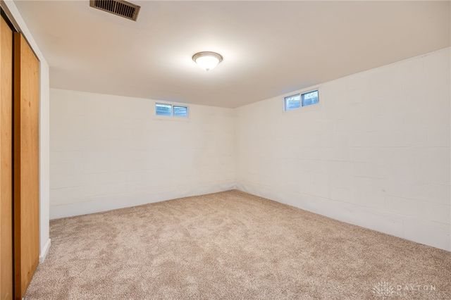 229 Palmer Drive, Fairborn, OH 45324