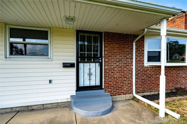 229 Palmer Drive, Fairborn, OH 45324
