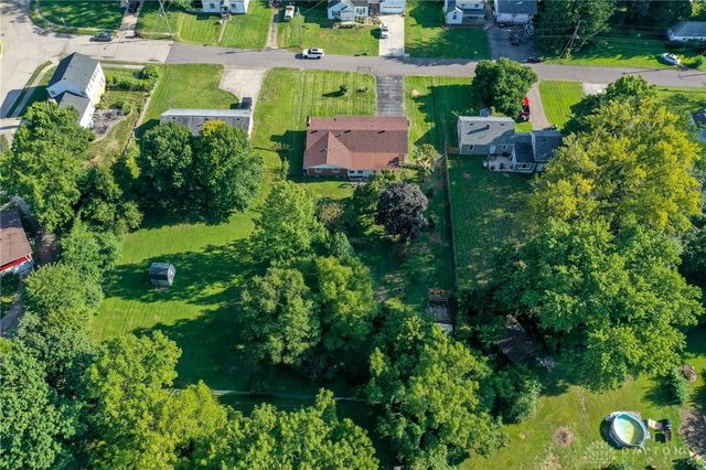 229 Palmer Drive, Fairborn, OH 45324