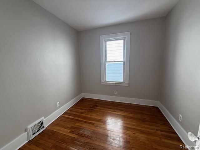 11592 Saint Aubin Street, Hamtramck, MI 48212