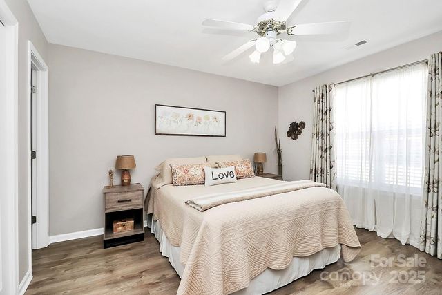 2524 Gelsinger Avenue, Bessemer City, NC 28016