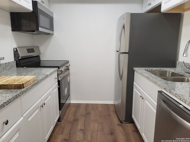 8401 N New Braunfels Ave Apt 350, San Antonio, TX 78209