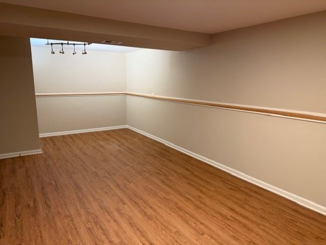 330 S Lakeshore Drive, Mundelein, IL 60060