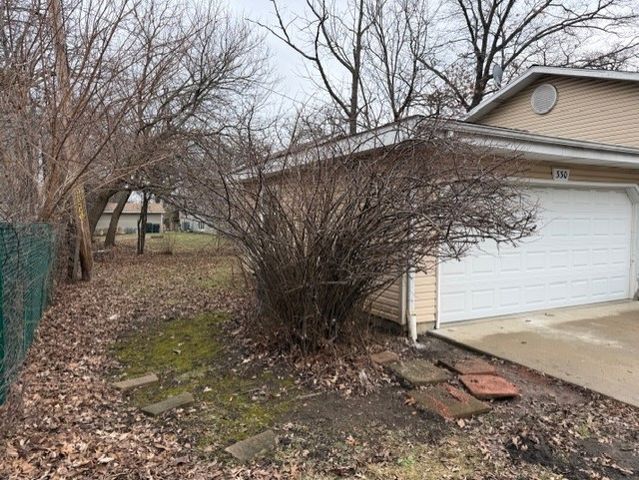 330 S Lakeshore Drive, Mundelein, IL 60060