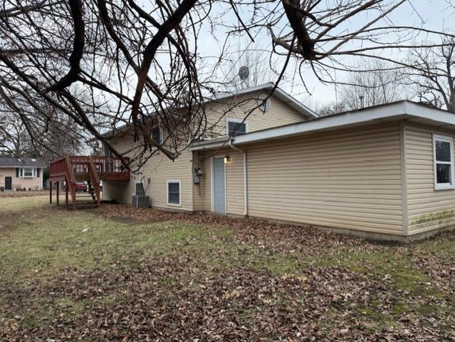 330 S Lakeshore Drive, Mundelein, IL 60060