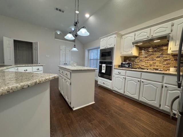 2510 Chapel Hill Drive, Rowlett, TX 75088