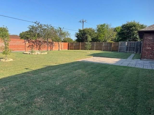 2510 Chapel Hill Drive, Rowlett, TX 75088