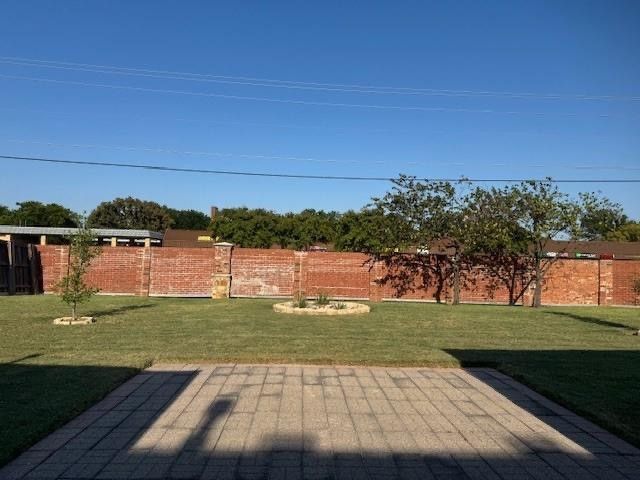 2510 Chapel Hill Drive, Rowlett, TX 75088