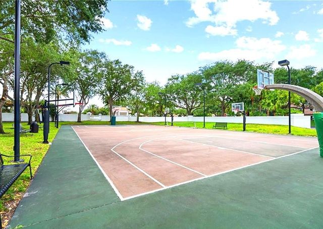 6599 NW 33rd Avenue, Boca Raton, FL 33496