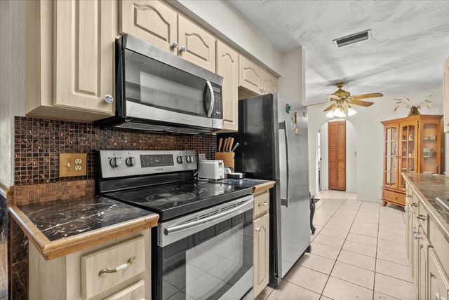 100 SIENA PLACE, North Port, FL 34287