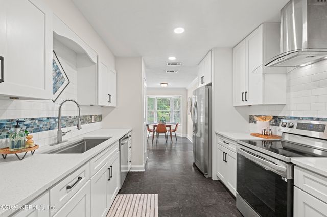 2034 MONTEAU Drive, Jacksonville, FL 32210