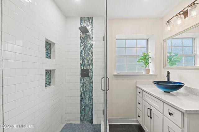 2034 MONTEAU Drive, Jacksonville, FL 32210
