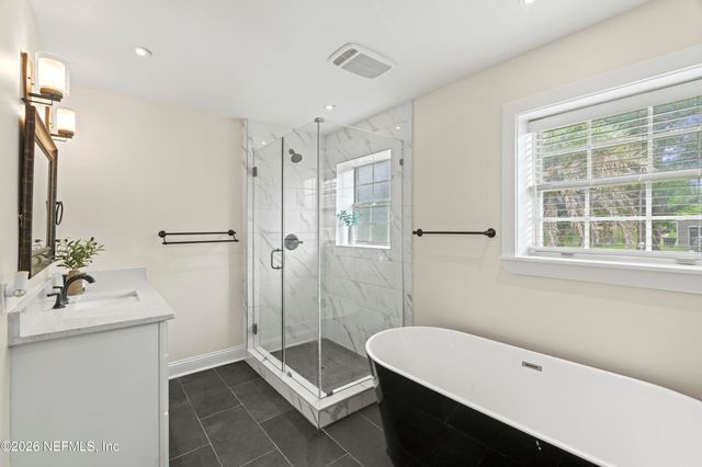 2034 MONTEAU Drive, Jacksonville, FL 32210