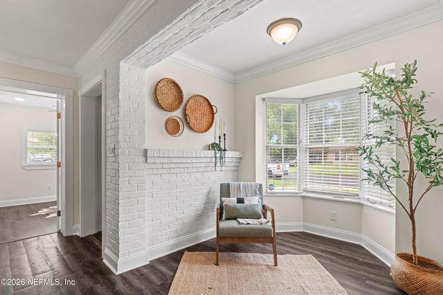 2034 MONTEAU Drive, Jacksonville, FL 32210