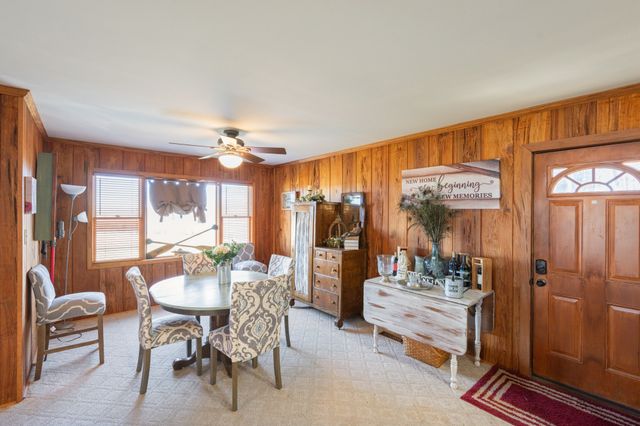 982 Lost Creek Boat Dock Rd, Decaturville, TN 38329