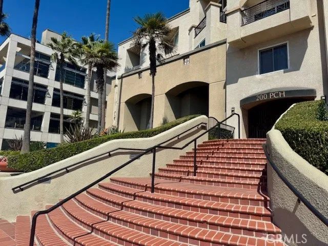 200 Pacific Coast, Huntington Beach, CA 92648
