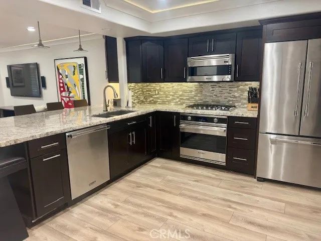 200 Pacific Coast, Huntington Beach, CA 92648