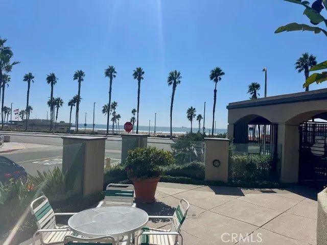 200 Pacific Coast, Huntington Beach, CA 92648