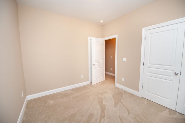 351 Kellie Lane Drive, Spartanburg, SC 29301