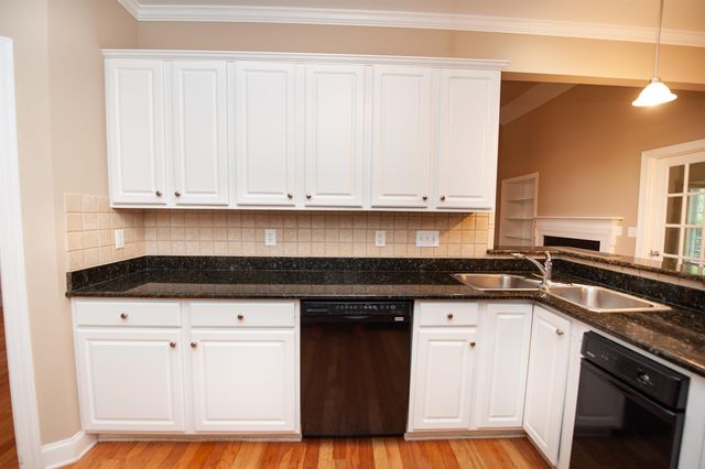 351 Kellie Lane Drive, Spartanburg, SC 29301