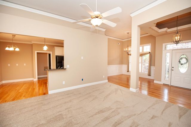 351 Kellie Lane Drive, Spartanburg, SC 29301
