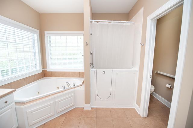 351 Kellie Lane Drive, Spartanburg, SC 29301