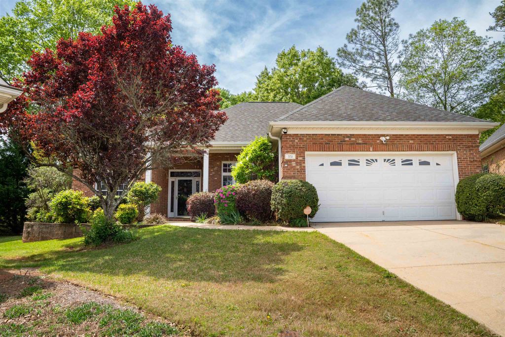 351 Kellie Lane Drive, Spartanburg, SC 29301