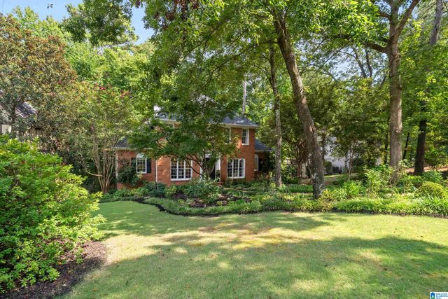2205 BANEBERRY DRIVE, Hoover, AL 35244