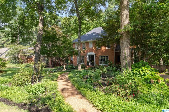 2205 BANEBERRY DRIVE, Hoover, AL 35244