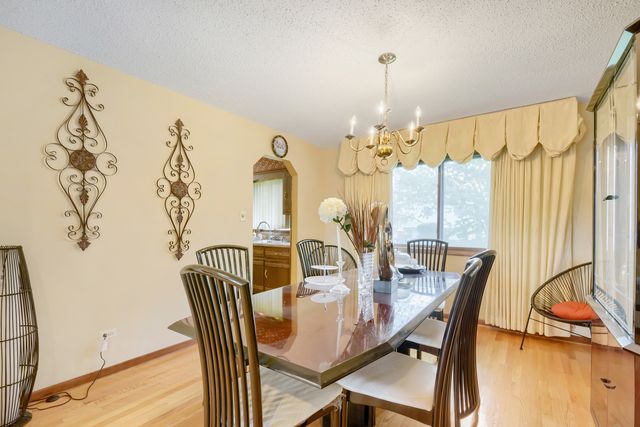 22417 RIVERSIDE Drive, Richton Park, IL 60471