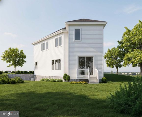 17997 OLD TRIANGLE RD, Triangle, VA 22172