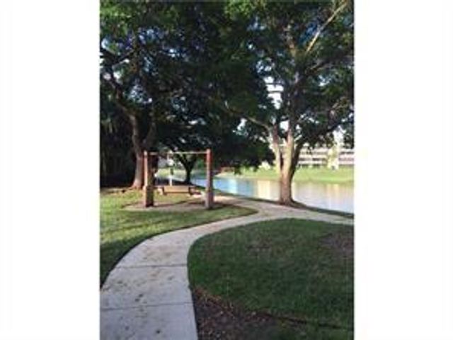 1885 PALM COVE Boulevard 10-102, Delray Beach, FL 33445