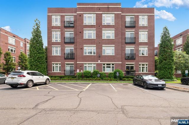 3308 Riverview Avenue 308, Englewood, NJ 07631