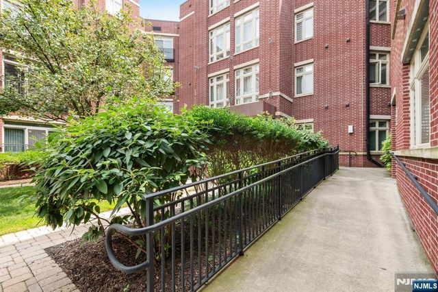 3308 Riverview Avenue 308, Englewood, NJ 07631